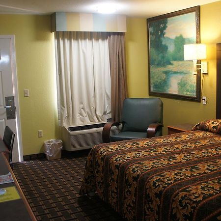 Regency Inn Taylor Екстер'єр фото